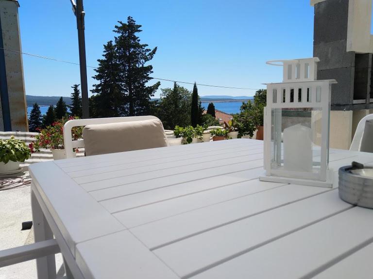 Apartment Lana Crikvenica Bagian luar foto