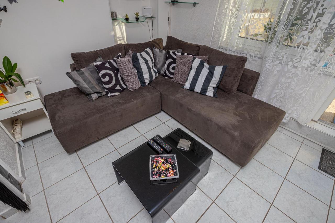 Apartment Lana Crikvenica Bagian luar foto