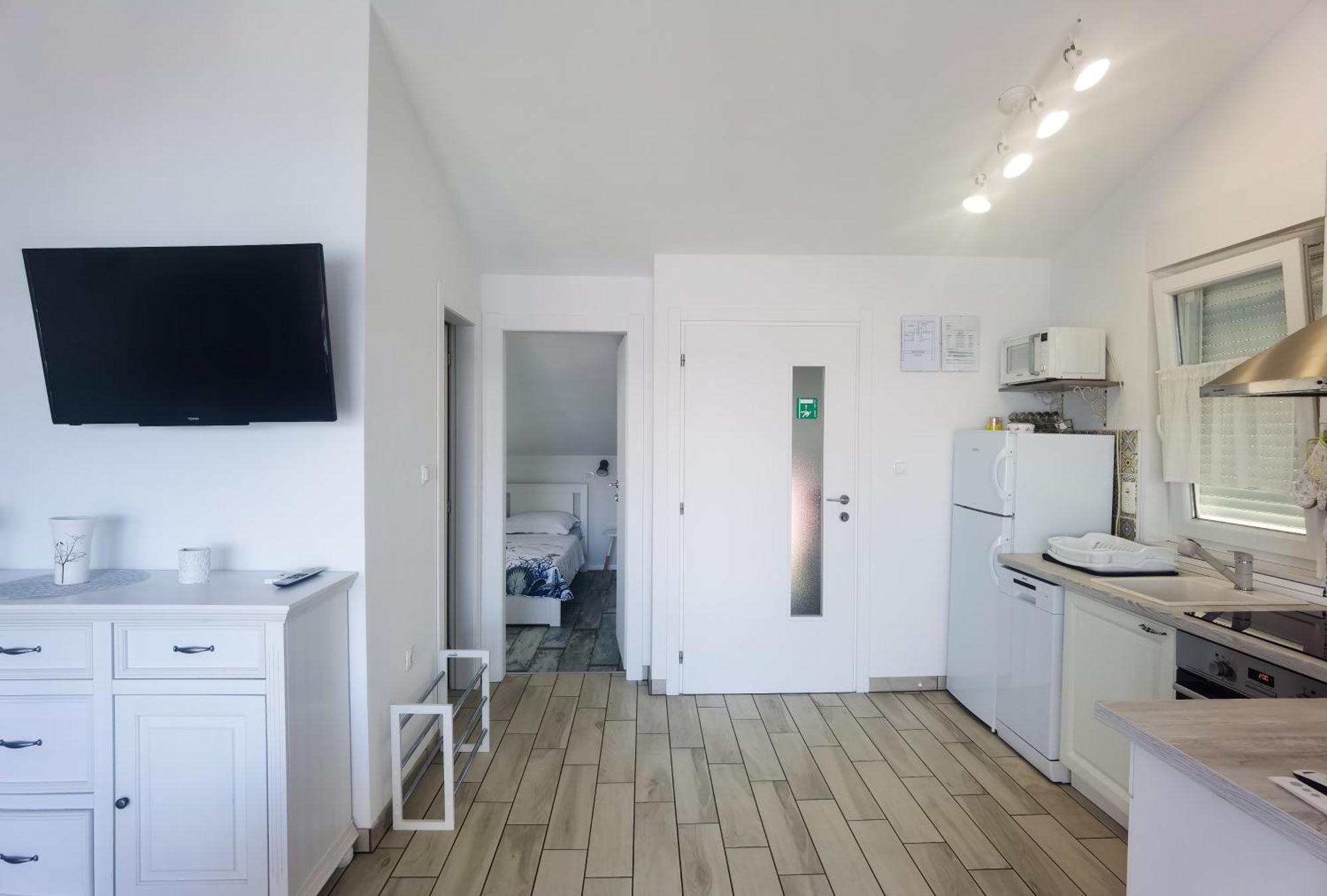 Apartment Lana Crikvenica Bagian luar foto